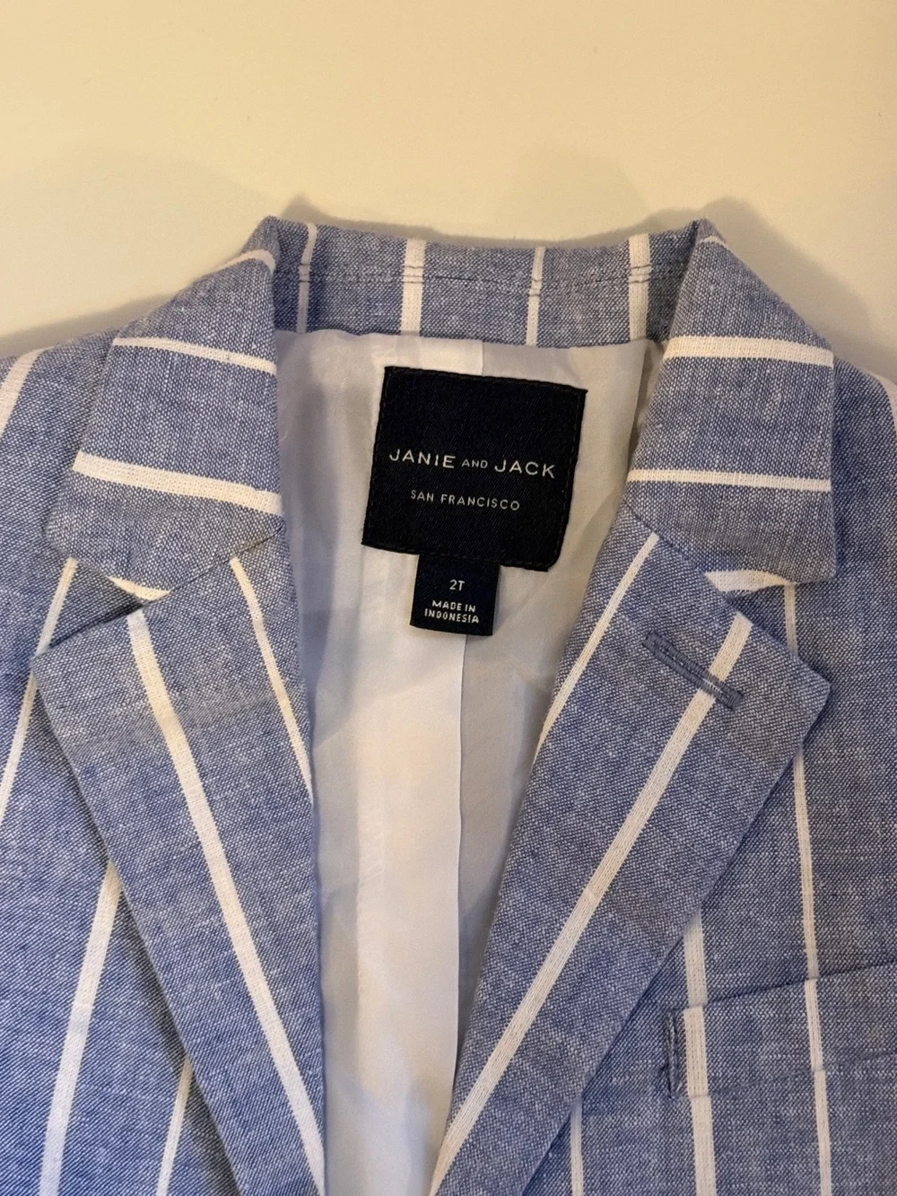 Janie and Jack Blue & White Striped cotton/linen Blazer 2T worn once